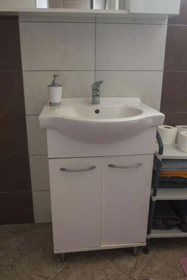 Apartman "Joka" Джяково Екстер'єр фото