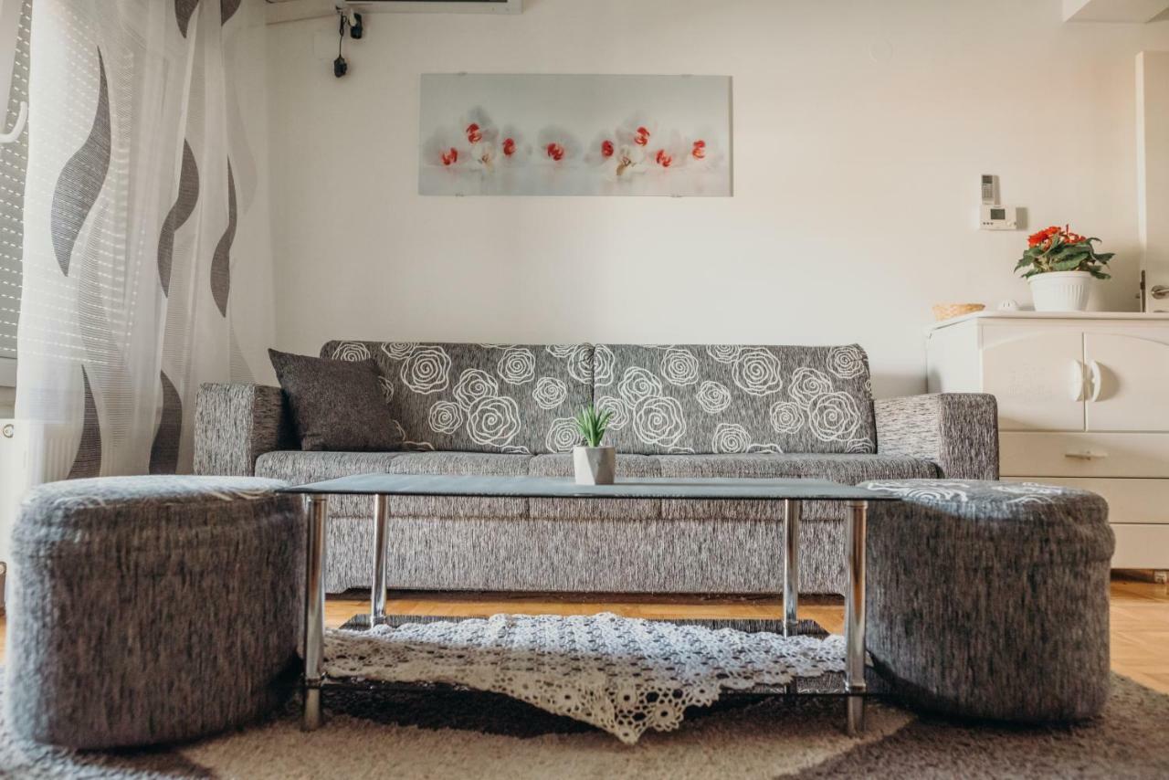 Apartman "Joka" Джяково Екстер'єр фото