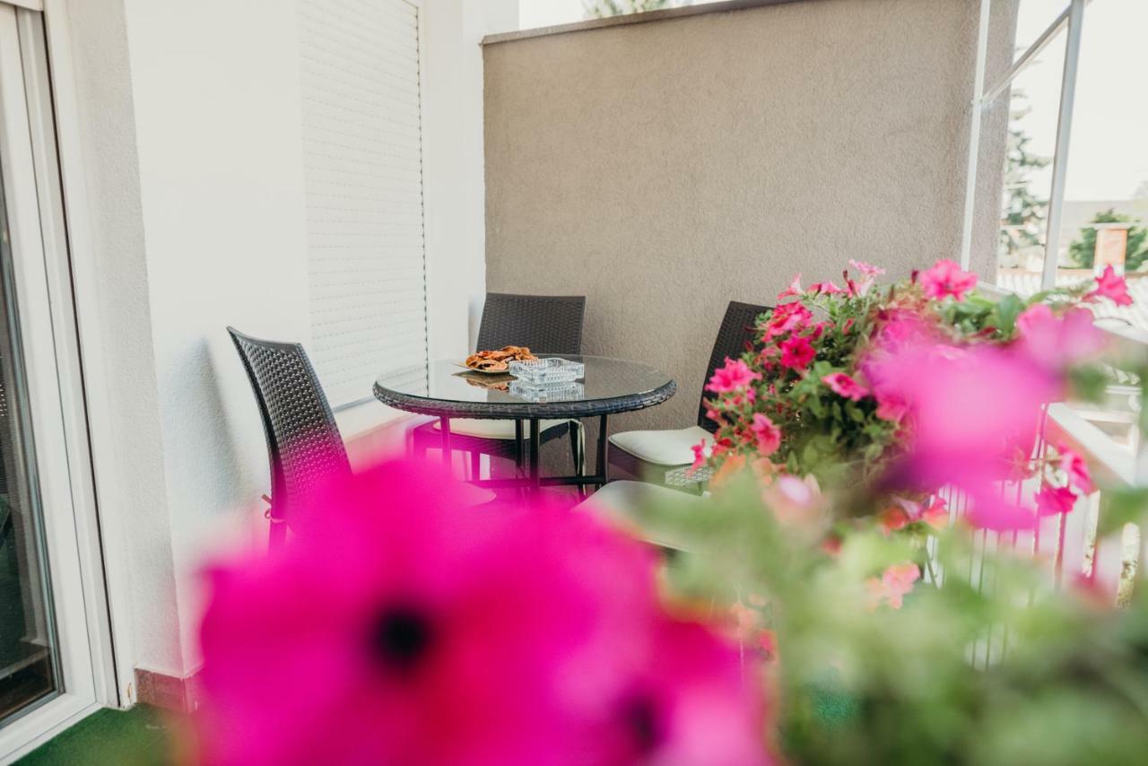 Apartman "Joka" Джяково Екстер'єр фото